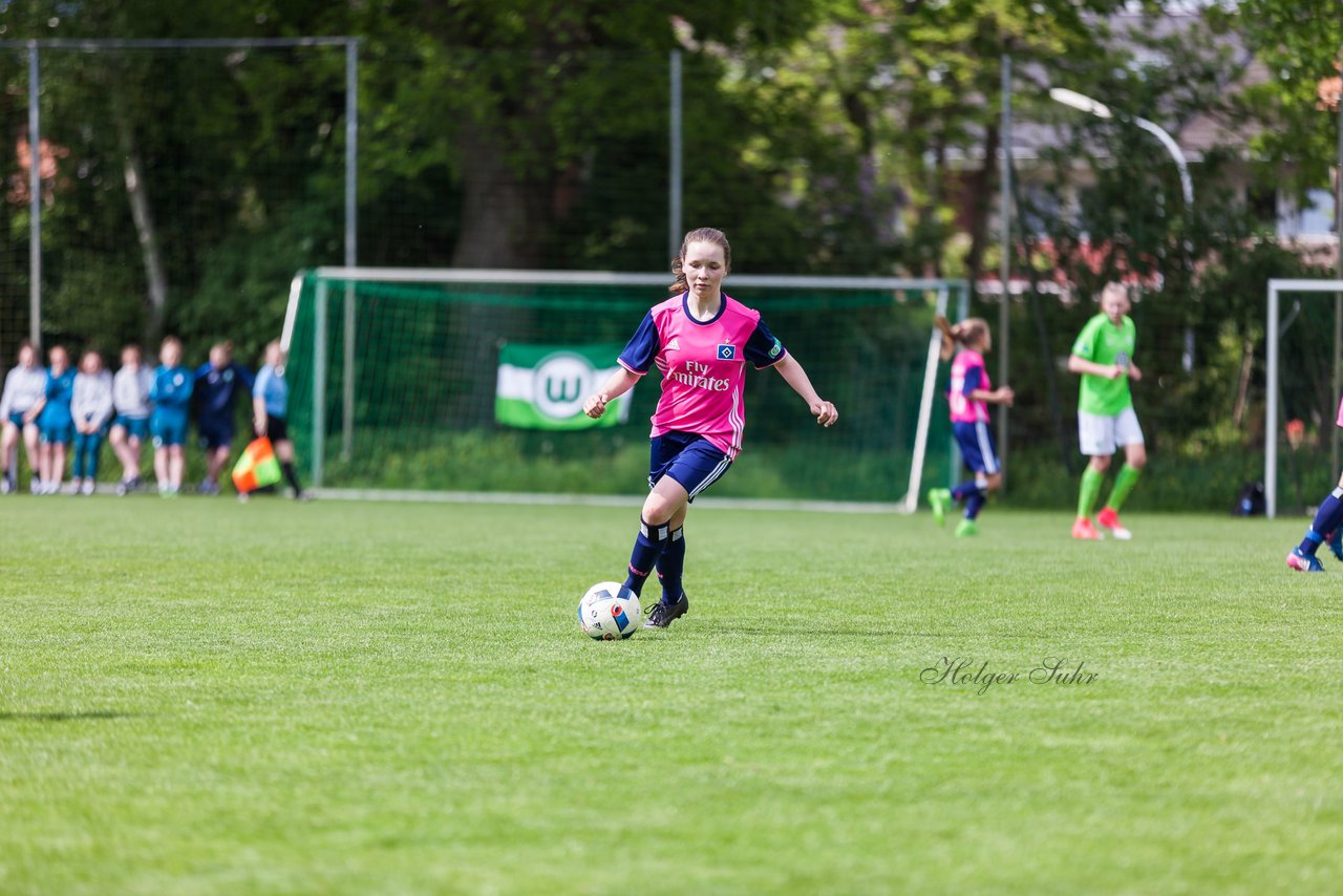 Bild 323 - wBJ HSV - VfL Wolfsburg : Ergebnis: 4:1